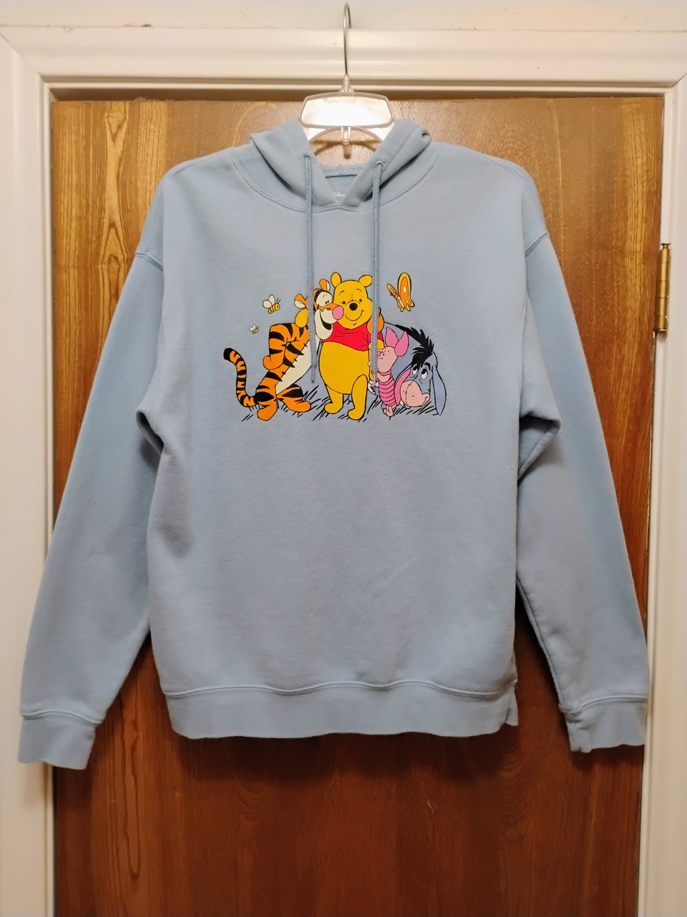Disney Winnie The Pooh Periwinkle Graphic Sweatshirt Hoodie. Size L
